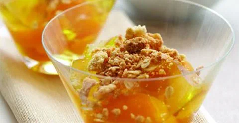 recipe image Peach Crumble Parfait