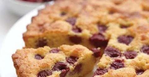 recipe image Cherry Almond Cake